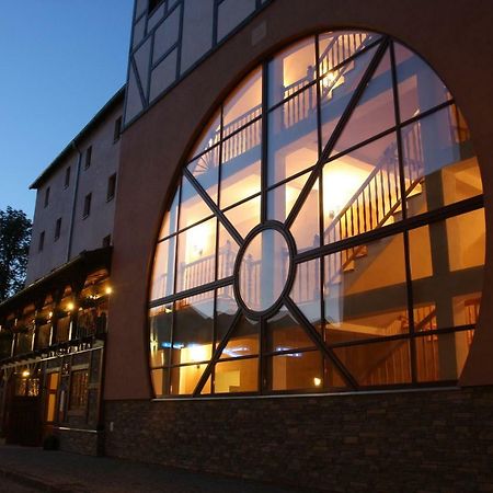 Hotel Zamkowy Mlyn クラプコヴィツェ エクステリア 写真