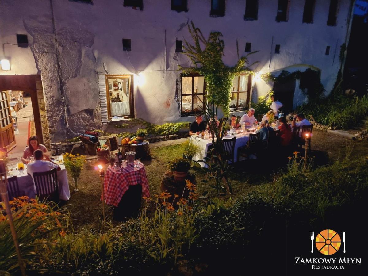 Hotel Zamkowy Mlyn クラプコヴィツェ エクステリア 写真
