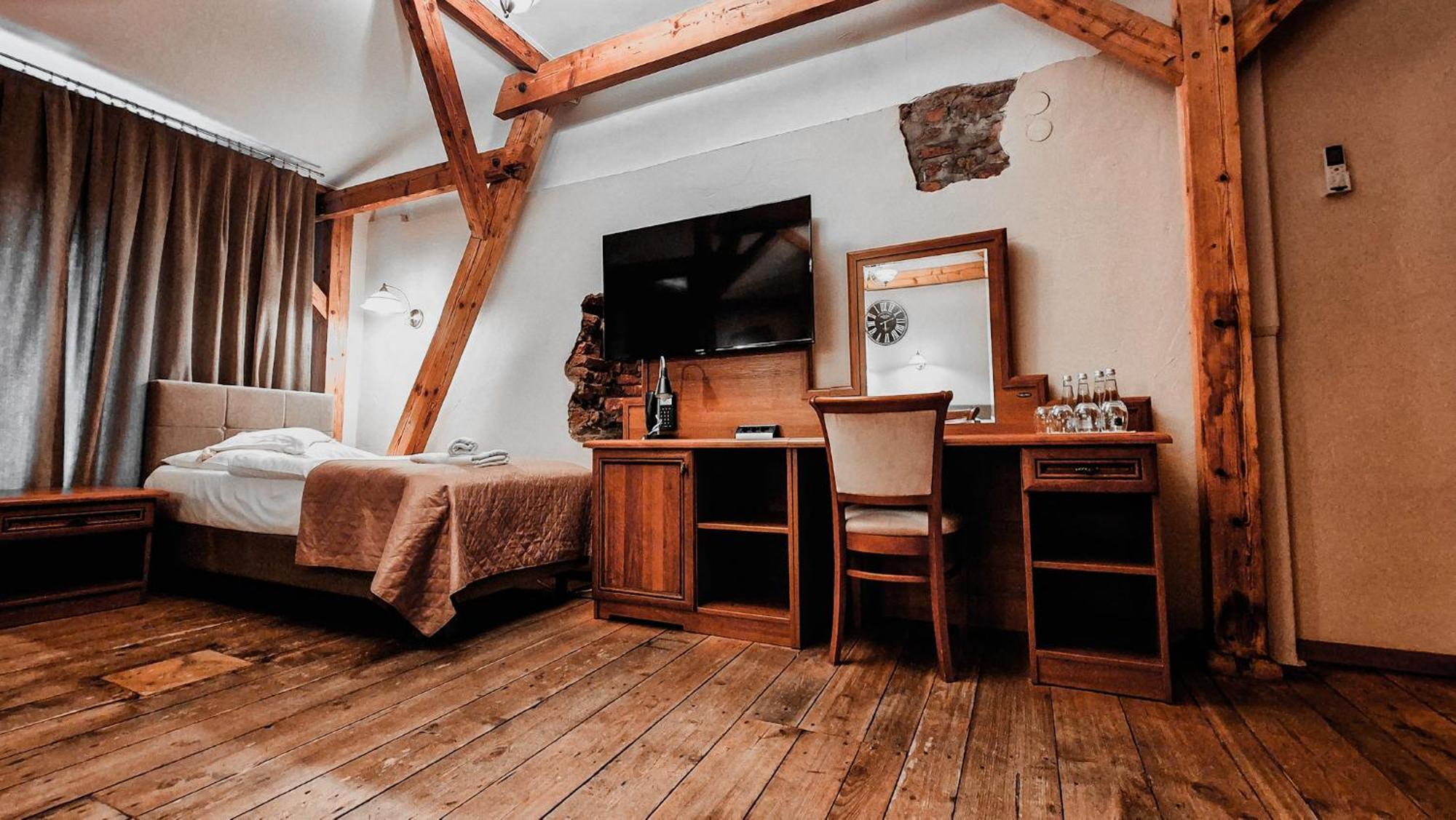 Hotel Zamkowy Mlyn クラプコヴィツェ エクステリア 写真